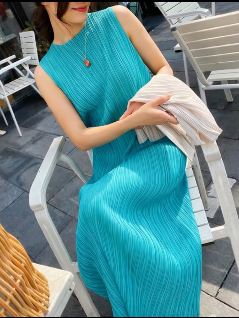 Sold❌
 crushed silk satin midi maxi turquoise